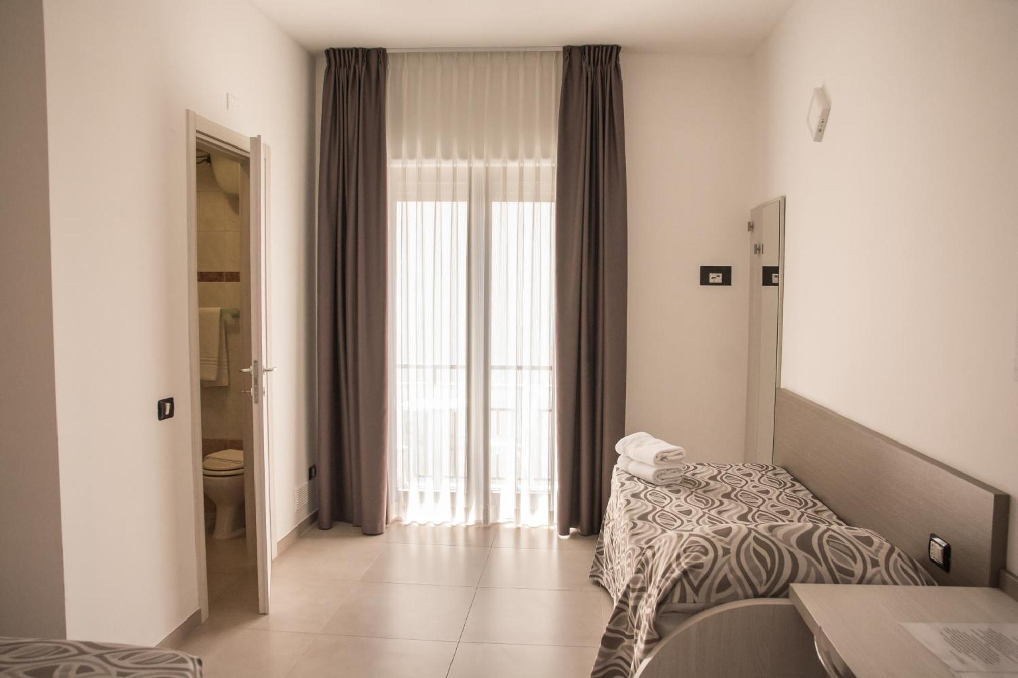 La Caravella 3*